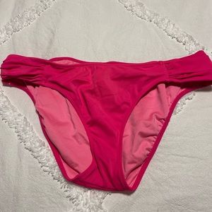 NEW Victoria’s Secret Knockout Bikini Bottoms - Med